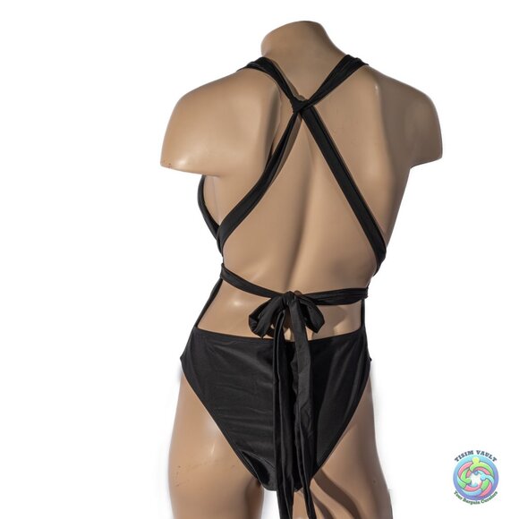 Sports one-piece black bikini - Picture 3 of 7